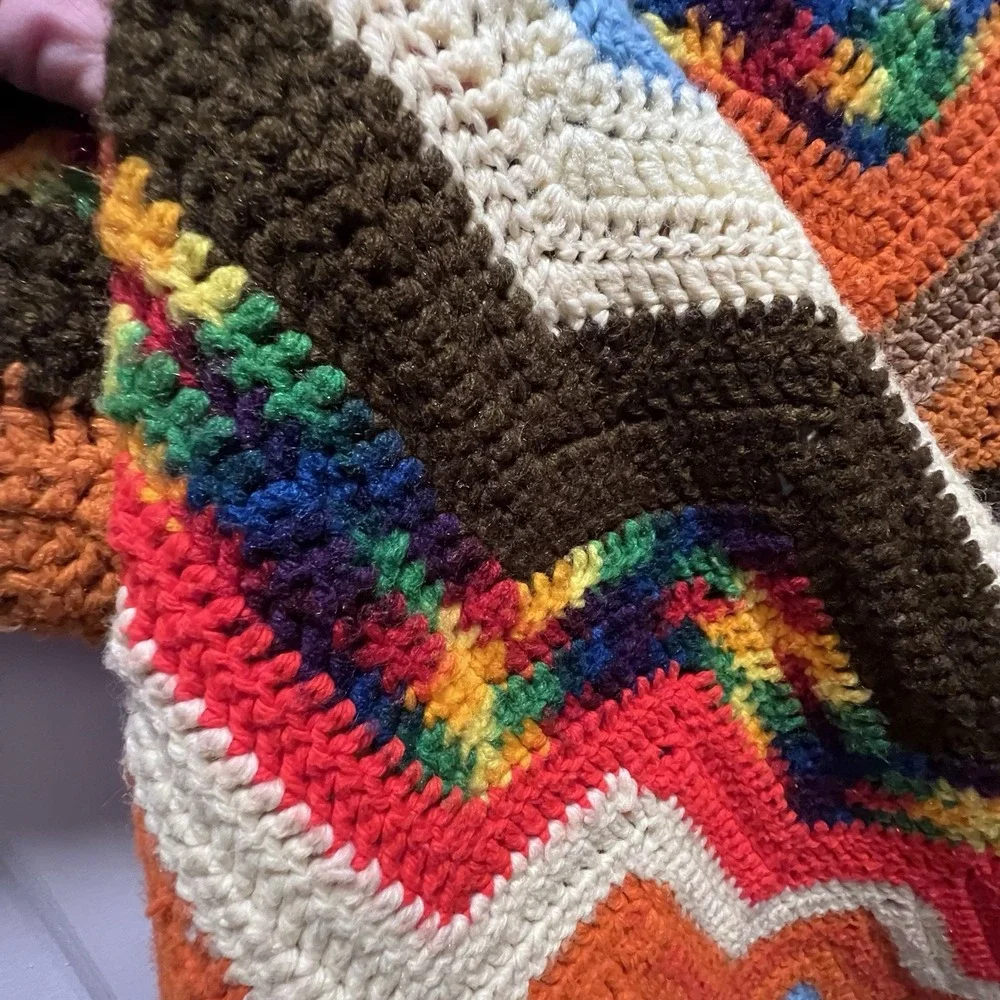 Vintage Chevron Zig Zag Handmade Crochet Afghan Blanket Throw Retro 41 X 56